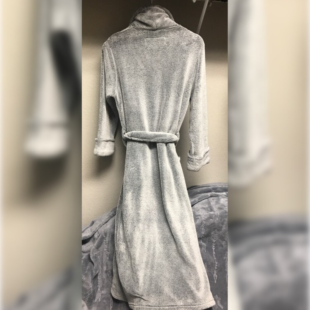 Oscar de la Renta Robe - Picture 2 of 6